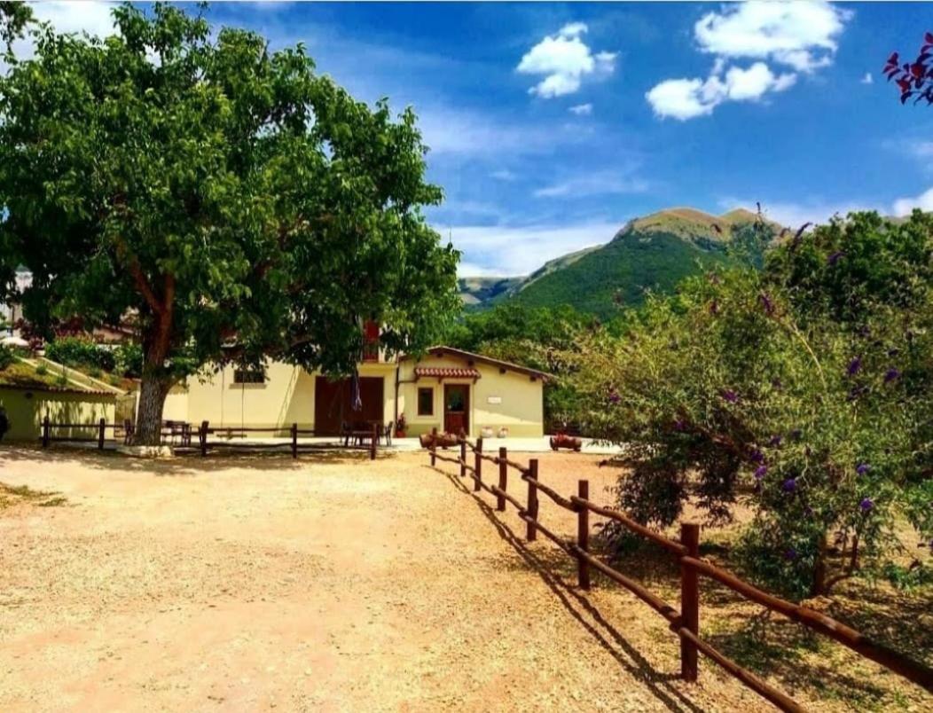 B&B Fonte Vena Norcia Exteriör bild